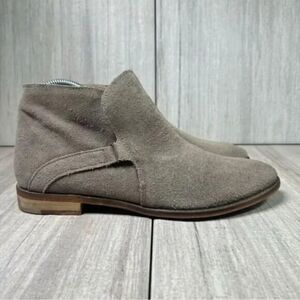 Free People Summit Taupe Suede Ankle Buckle Boots Booties Women’s Size 9 EUR 39